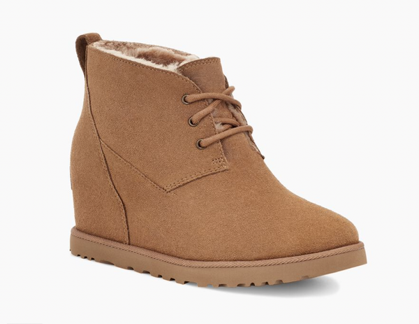 UGG CLASSIC FEMME LACE BOOTIE